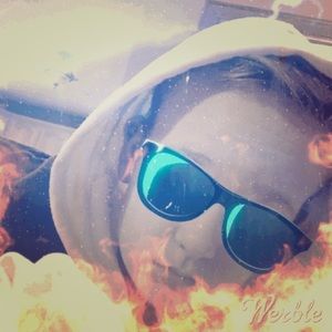 Meet your Posher, Andrew